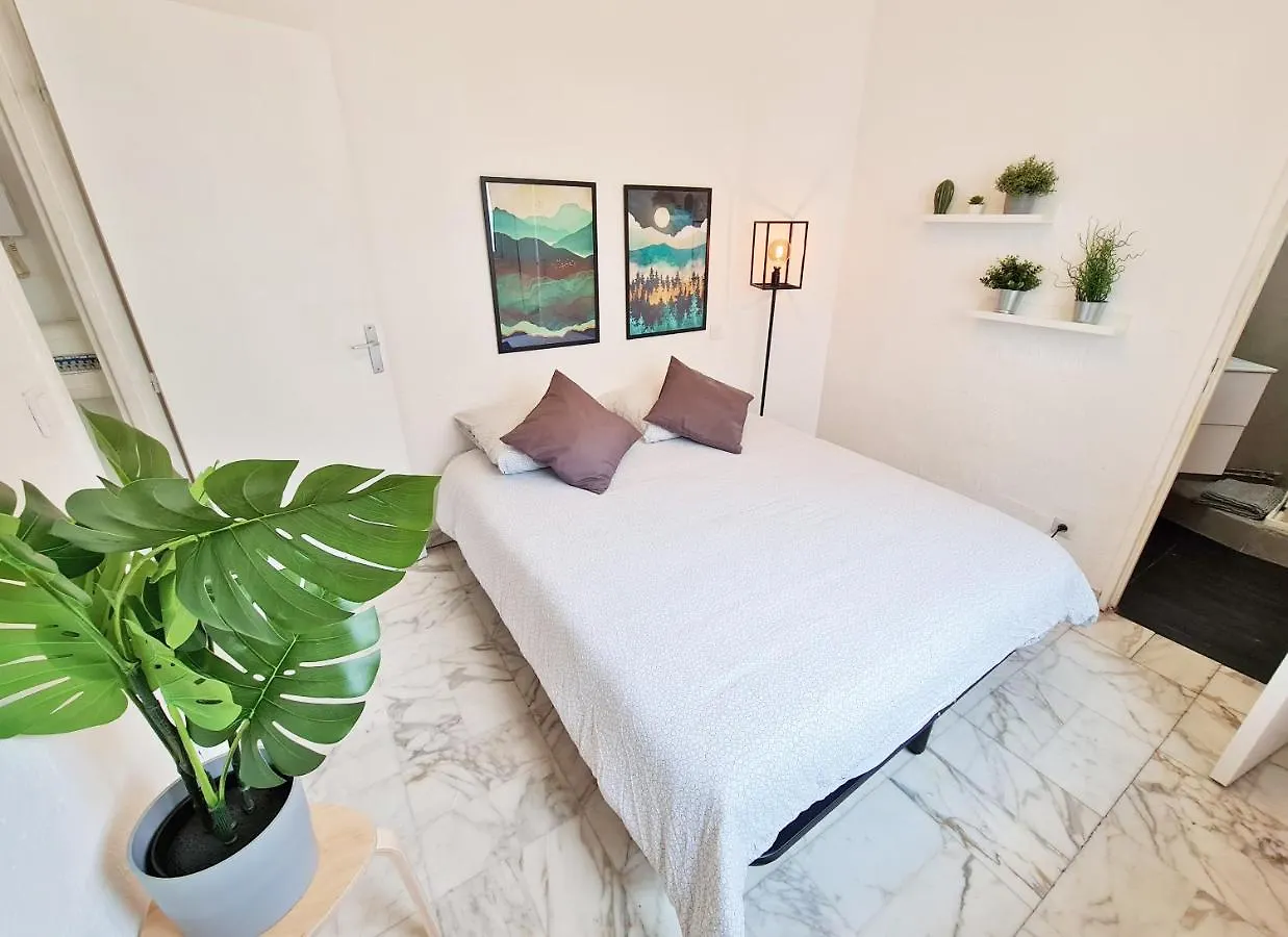 Gregbnb - T2 Pleine Ville - Climatise - Balcon - 1 Toulon Apartment