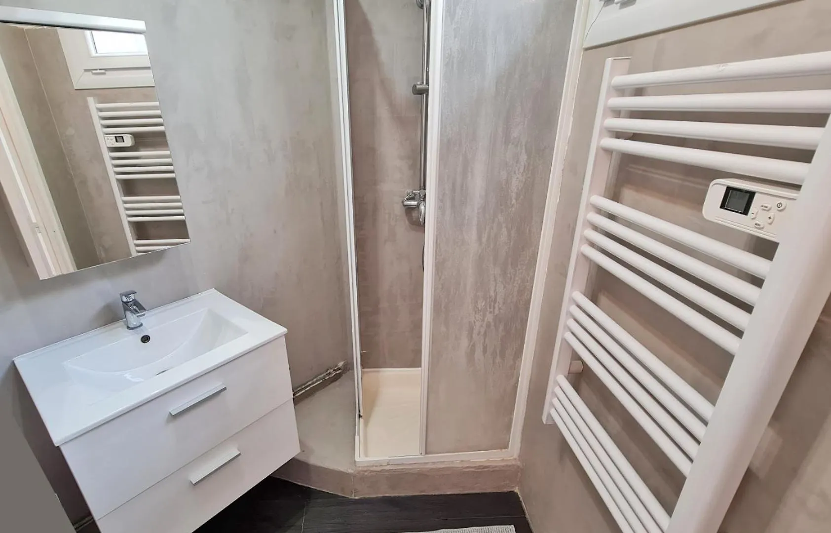 GregBnb-com - T2 Pleine Ville - CLIMATISE - BALCON - 1 Toulon France